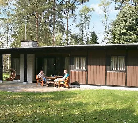Three-bedroom Holiday In 2 Semesterbostad